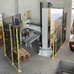 Robot pallettizzatore per scatole
